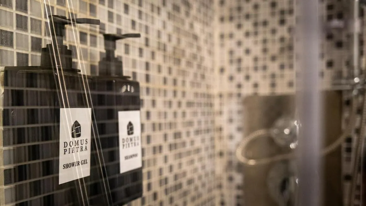 Domus Pietra In The Heart Of Rome Apartment